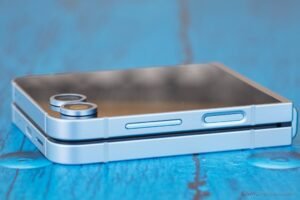 Samsung Galaxy Z Flip 6 – 5G Android Smartphone (Water resistant) – MEMORY : 256GB - Image 16